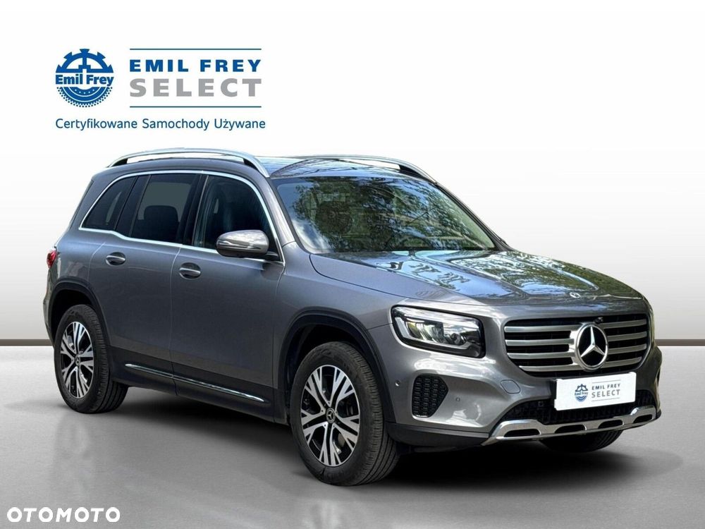 Mercedes-Benz GLB - 8