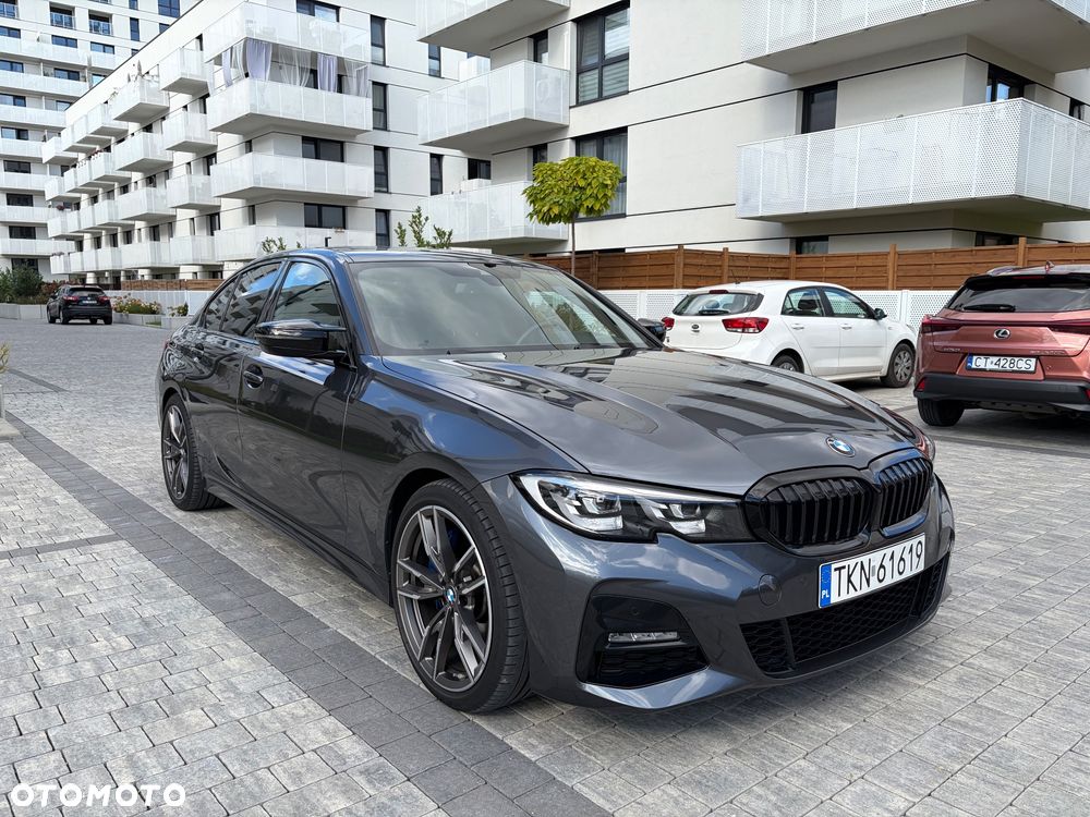 BMW 3 Series 2020 photo 2