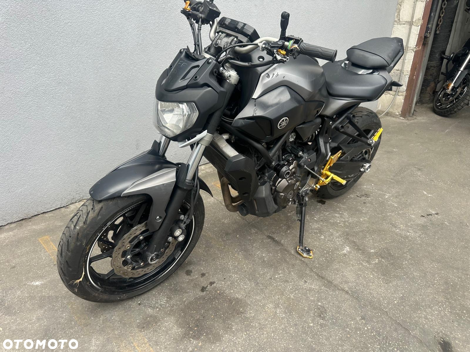 Yamaha MT - 14