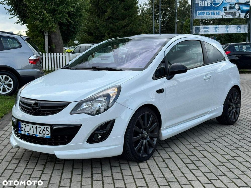 Opel Corsa 1.6 Turbo Color Edition - 11