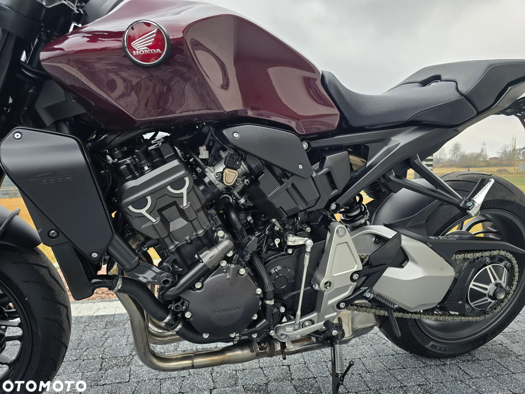 Honda CB - 10