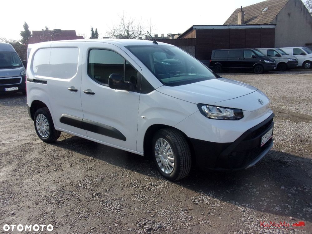 Toyota Proace City - 14