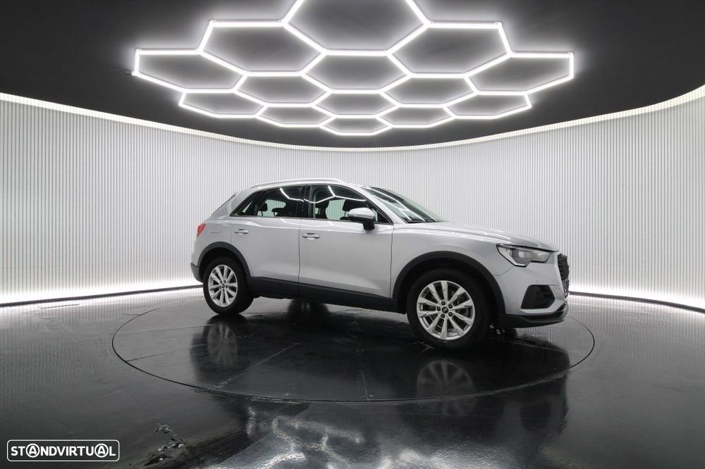 Audi Q3 45 TFSIe S tronic - 11