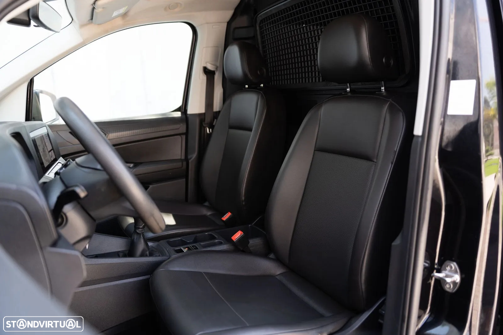 VW Caddy Maxi 2.0 TDI C/IVA - 9