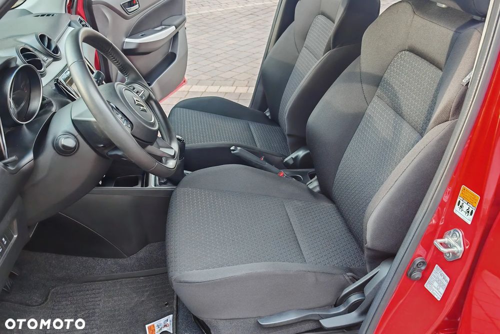 Suzuki Swift 1.2 Dualjet SHVS Premium Plus - 18
