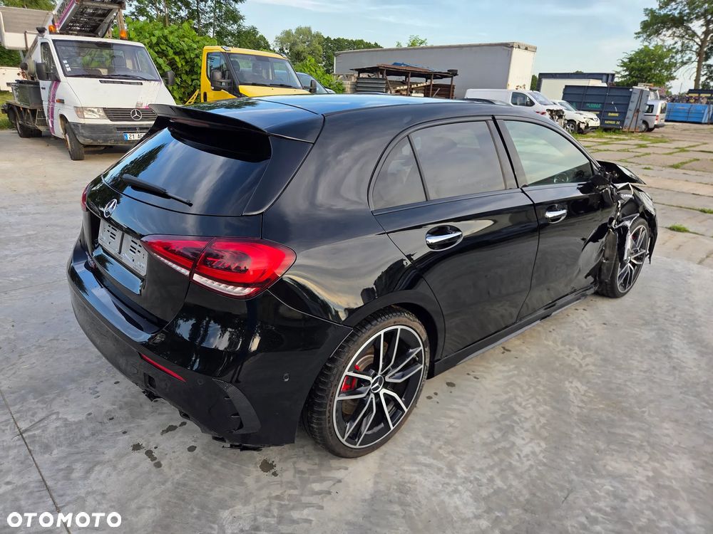 Mercedes-Benz Klasa A AMG 35 4Matic AMG Speedshift DCT 7G - 3