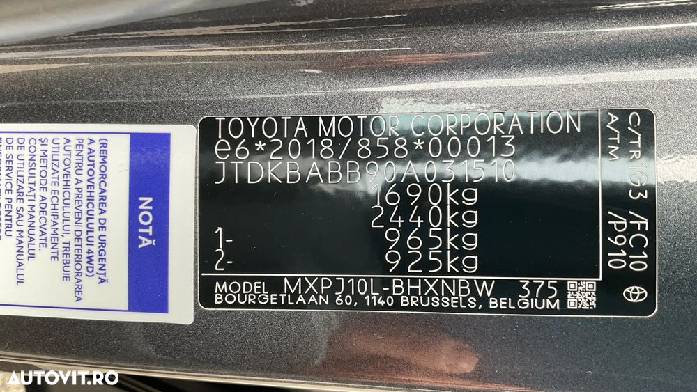 Toyota Yaris Cross 1.5 VVT-i HSD 4x2 Dynamic - 31