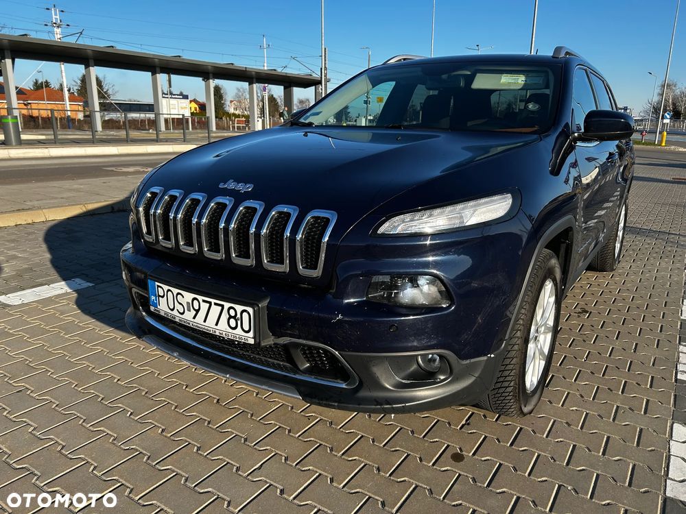 Jeep Cherokee - 5