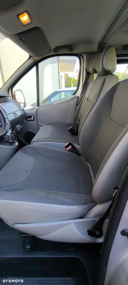 Opel Vivaro L2H1 2.9t - 8