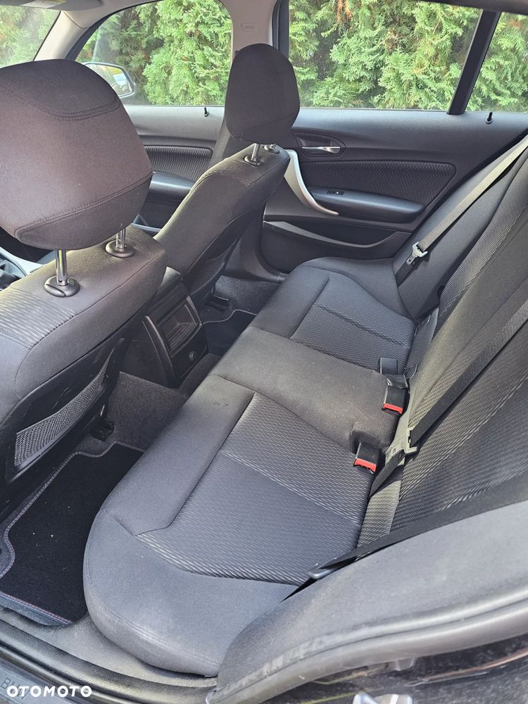 BMW Seria 1 116i - 8