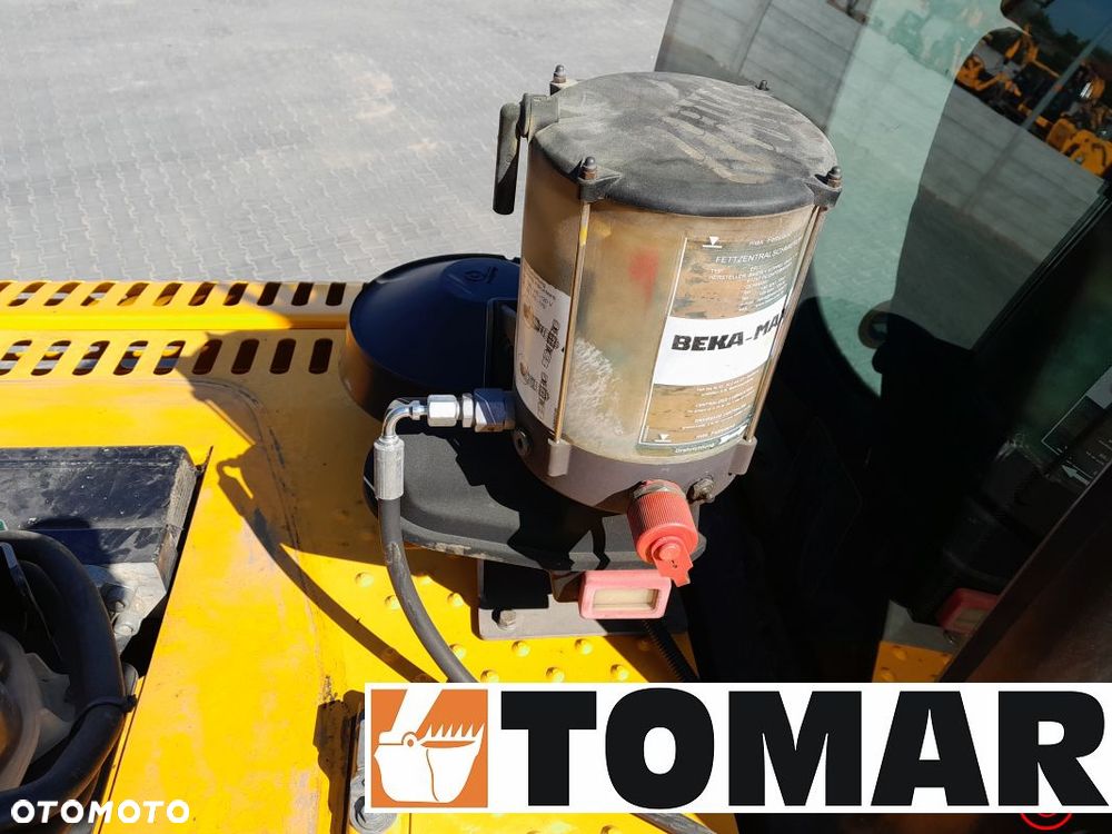 JCB JS 145 W - 24