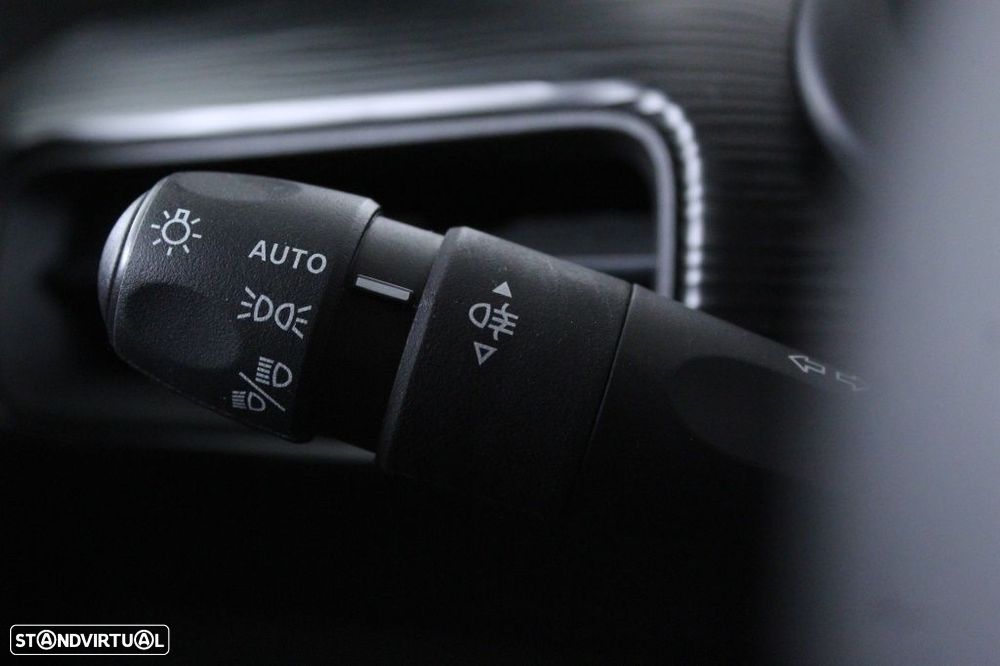 Jeep Avenger 1.2 GSE T3 Altitude - 24