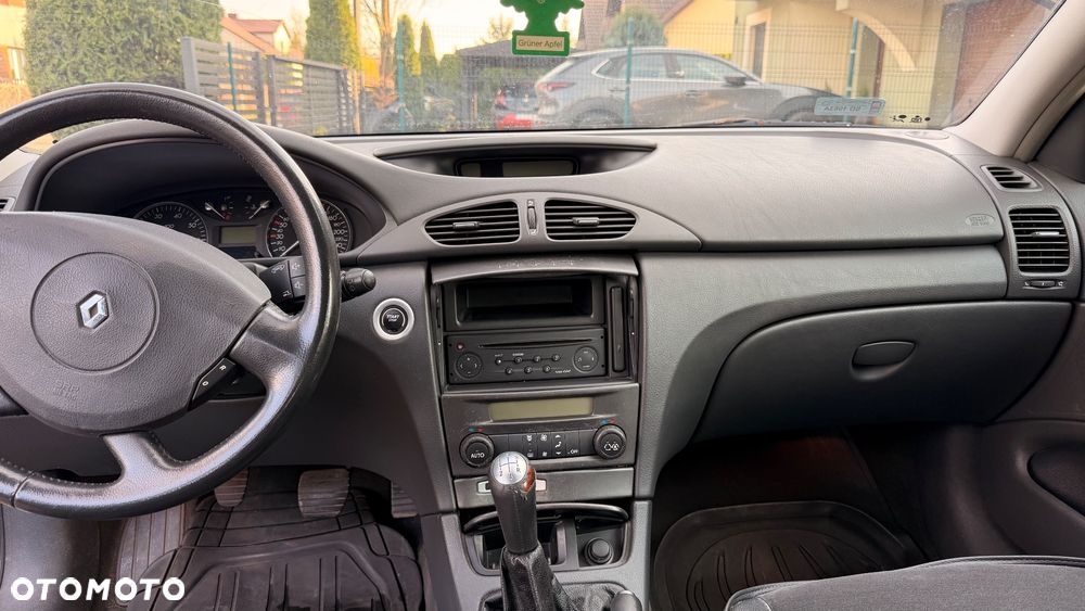 Renault Laguna - 6