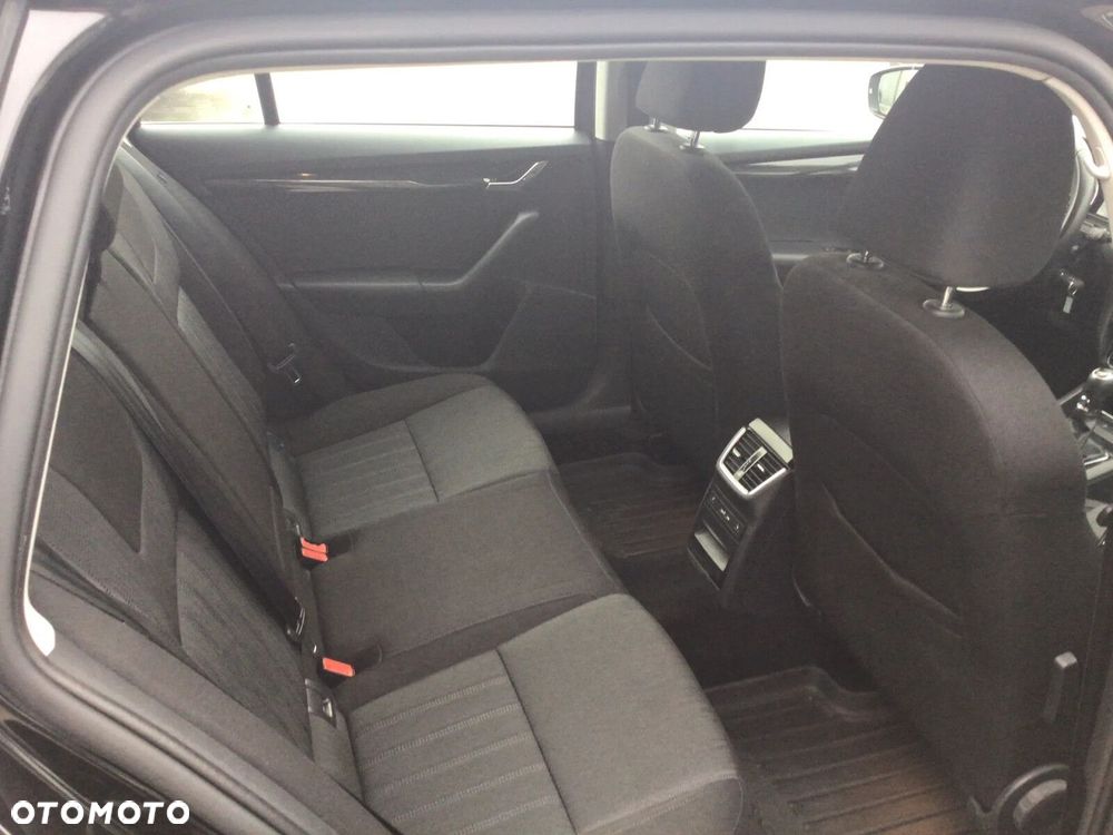 Skoda Octavia 1.5 TSI GPF ACT Style DSG - 23