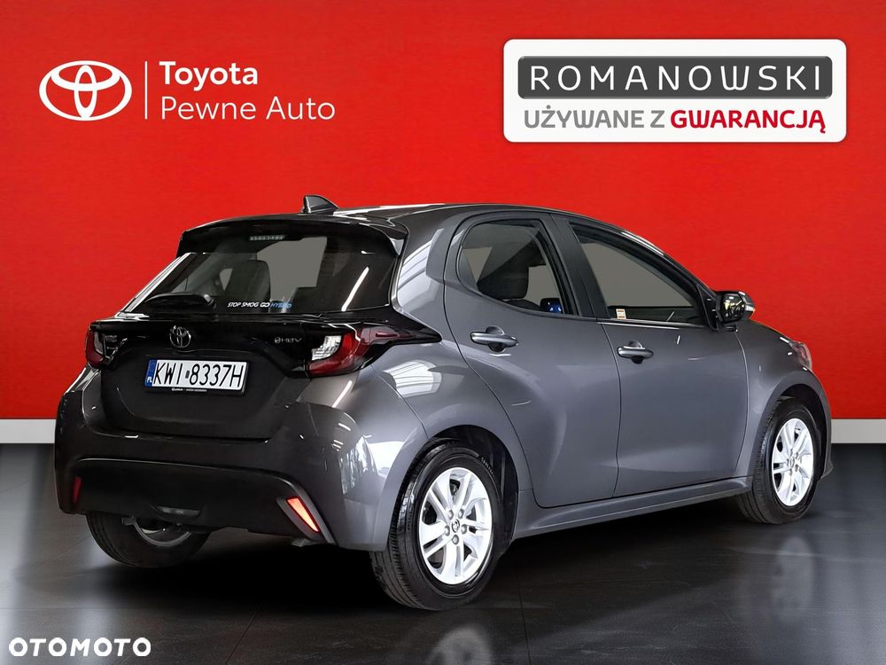 Toyota Yaris - 10
