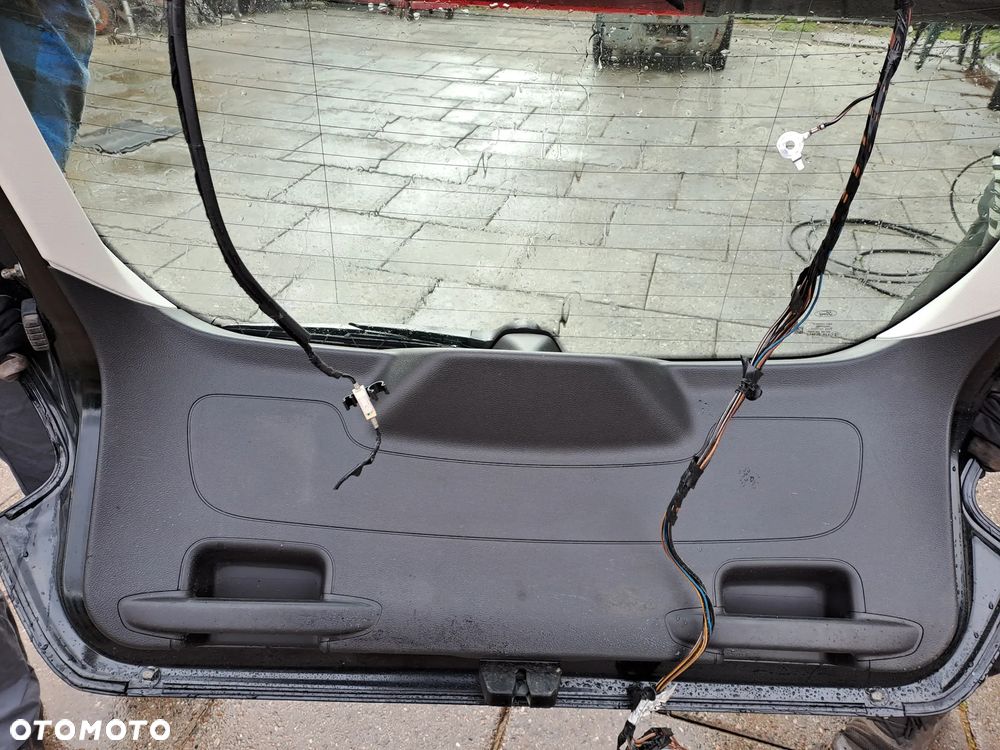 Ford Fokus MK3 HB 5D klapa bagażnika kod lakieru FB Panther Black Metalik - 8