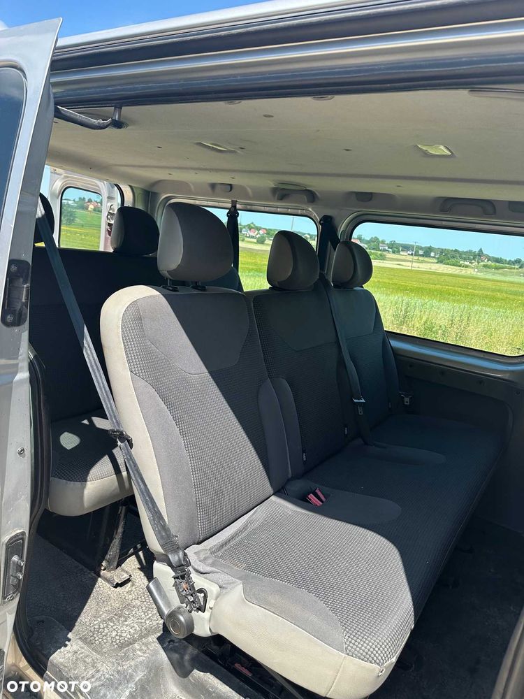 Opel Vivaro - 6