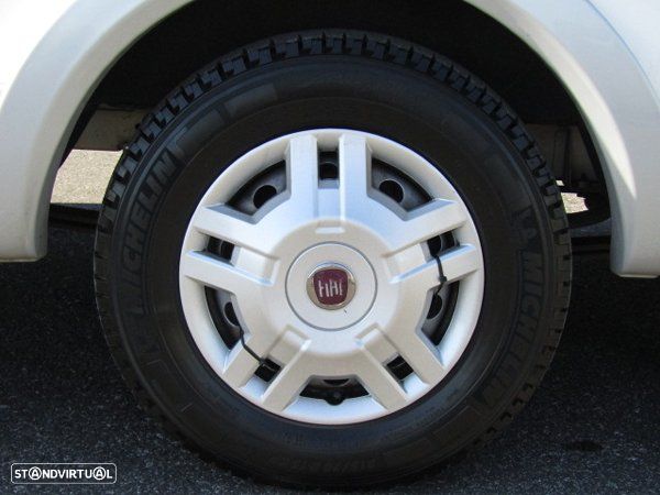 McLouis Tandy 672 Cama central - 18