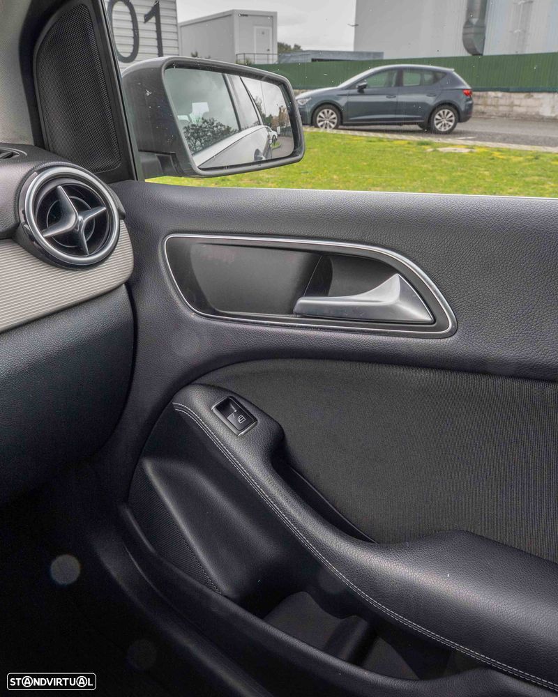 Mercedes-Benz B 180 CDI Style Aut. - 22