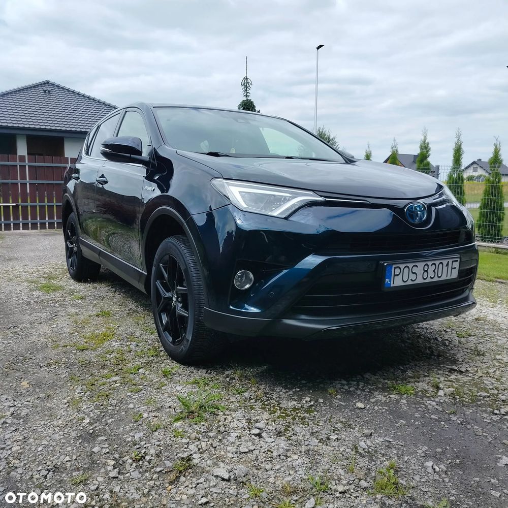Toyota RAV4 - 1