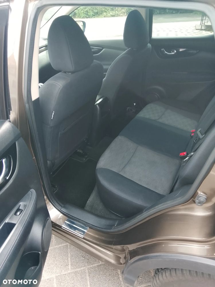 Nissan Qashqai 1.5 dCi N-Tec - 11