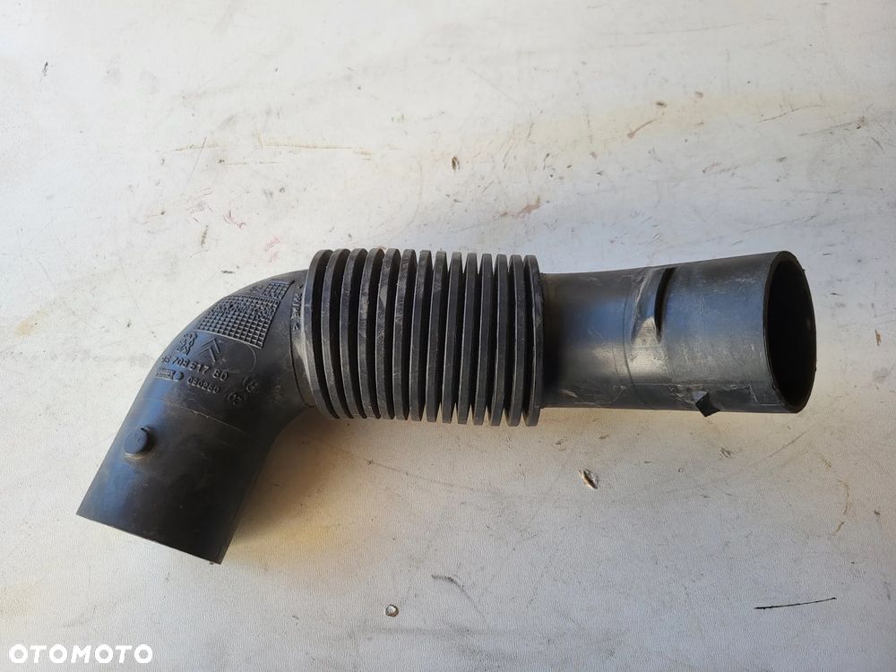 Wąż rura dolot powietrza Citroen C3 III 1.2 B - 2