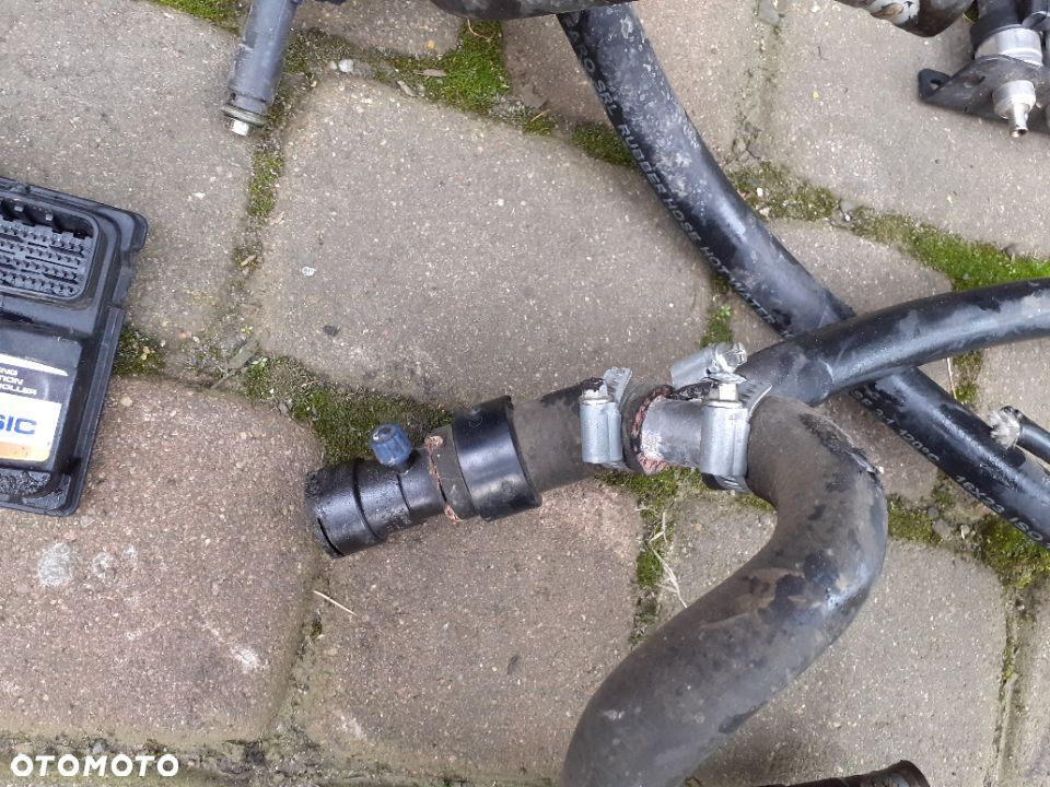 INSTALACJA GAZOWA STAG AG4Q Z PEUGEOT 307SW 2.0 BENZYNA - 8