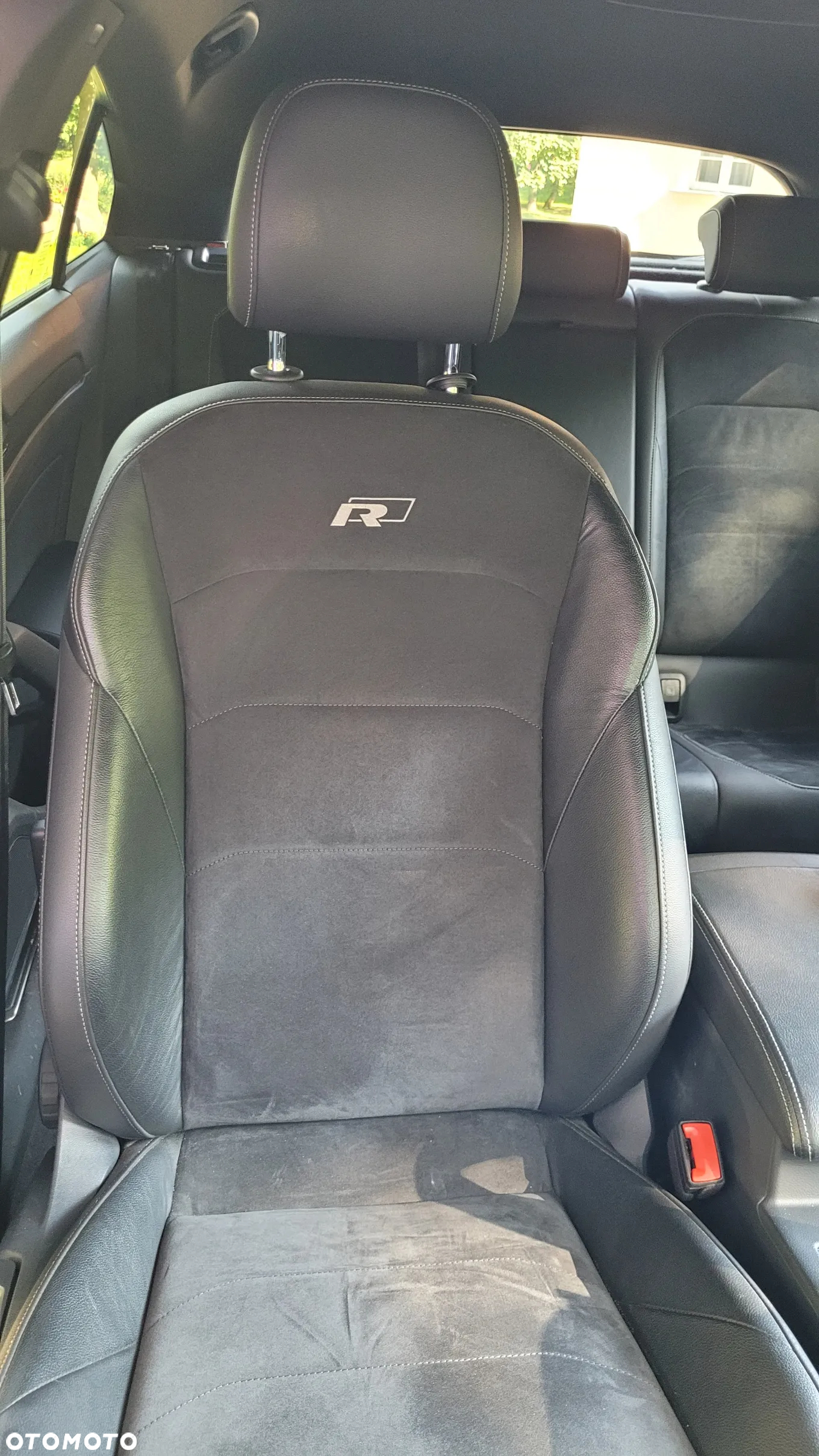 Volkswagen Arteon 2.0 TDI SCR R-Line Edition DSG - 14