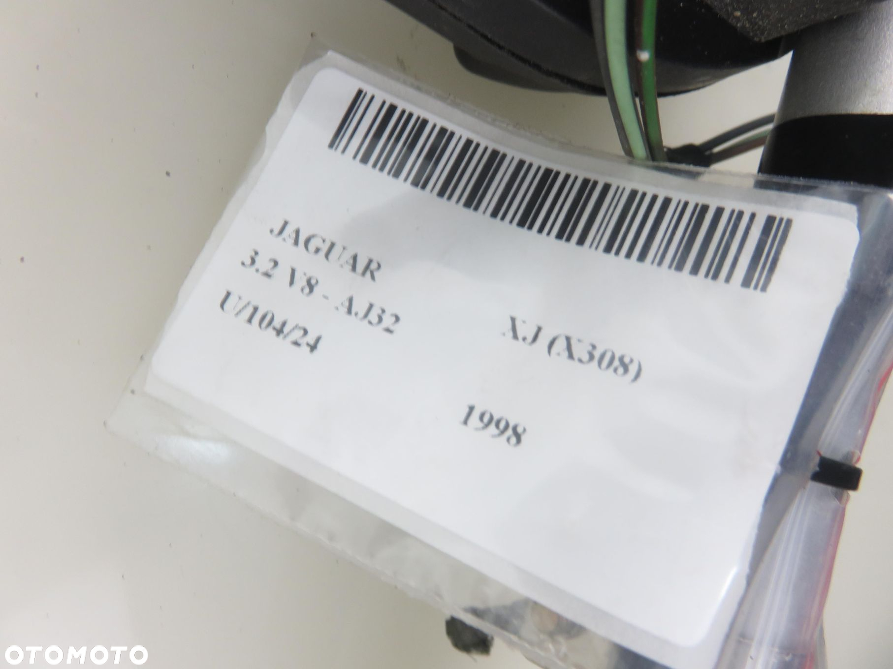 ANTENA JAGUAR XJ (X308) LNA4120AA - 7