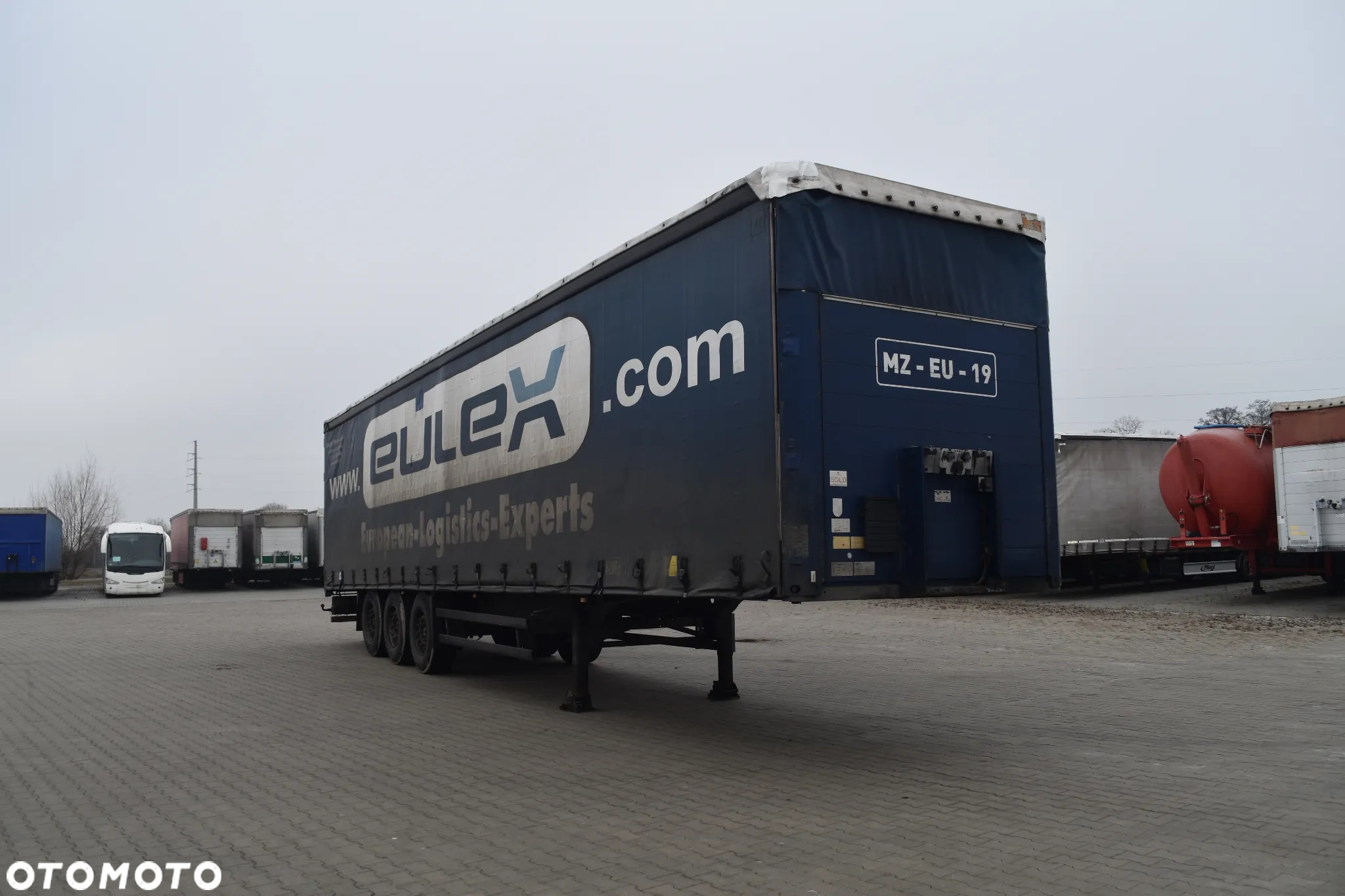 Schmitz Cargobull S01 - 9