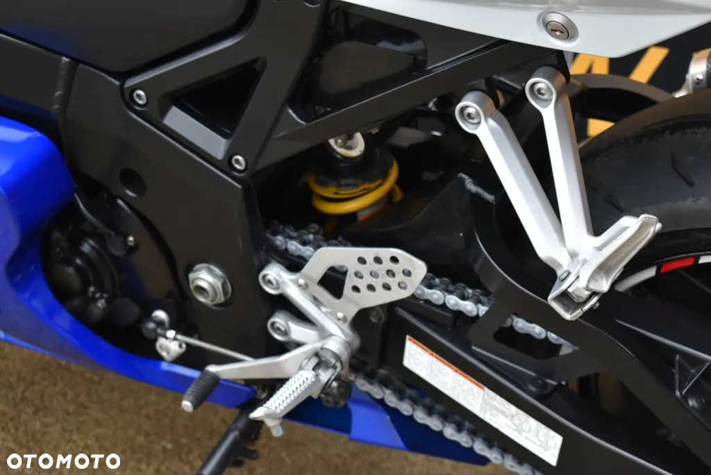 Suzuki GSX-R - 17