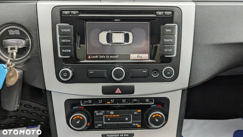 Volkswagen Passat 2011