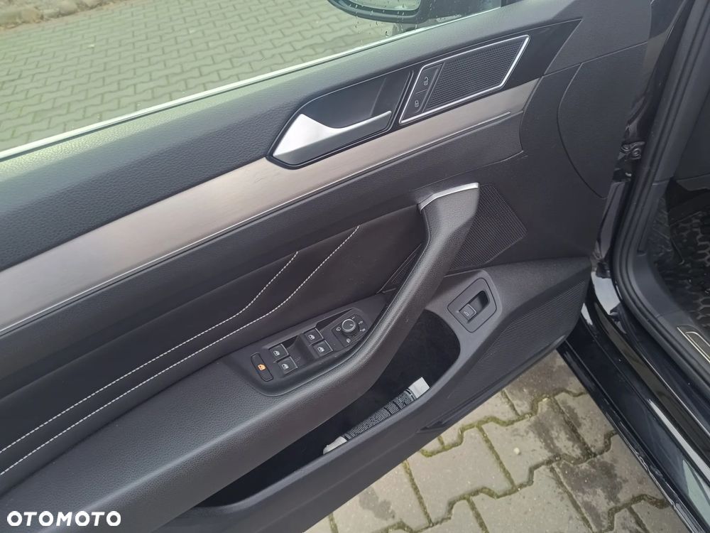 Volkswagen Passat - 9