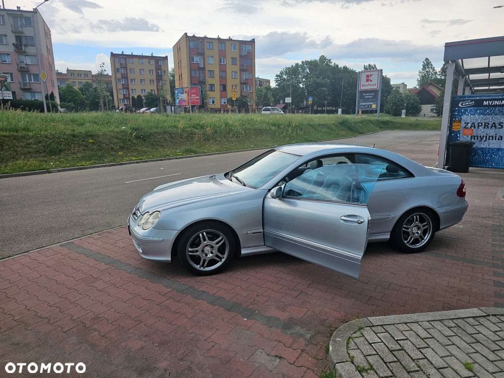 Mercedes-Benz CLK 270 CDI Avantgarde - 1