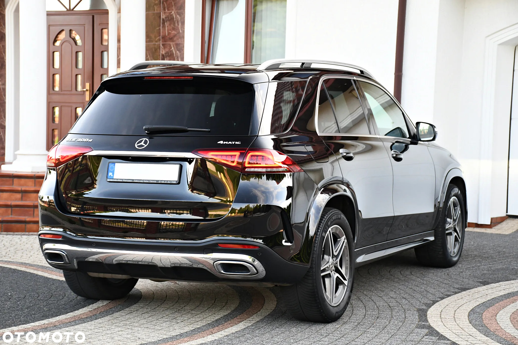 Mercedes-Benz GLE - 13