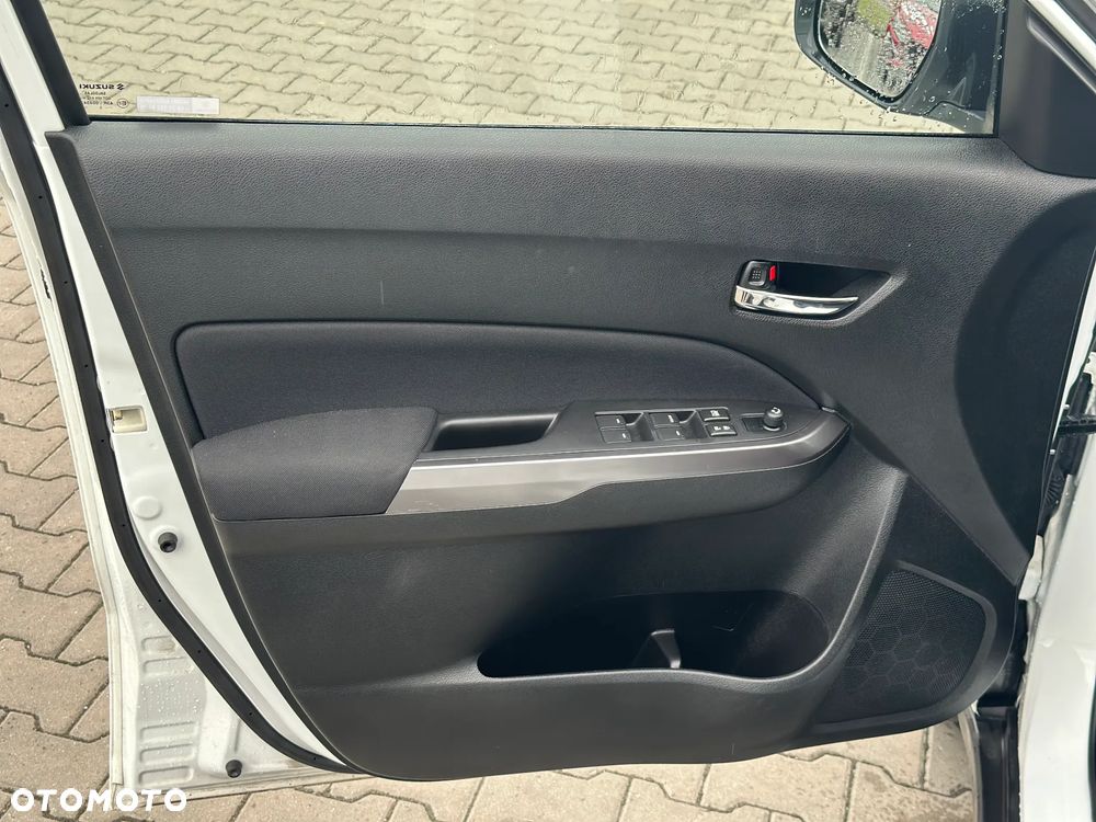 Suzuki Vitara 1.4 Boosterjet SHVS Premium 2WD - 9
