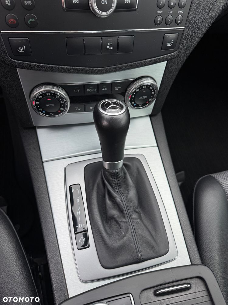 Mercedes-Benz Klasa C 2009