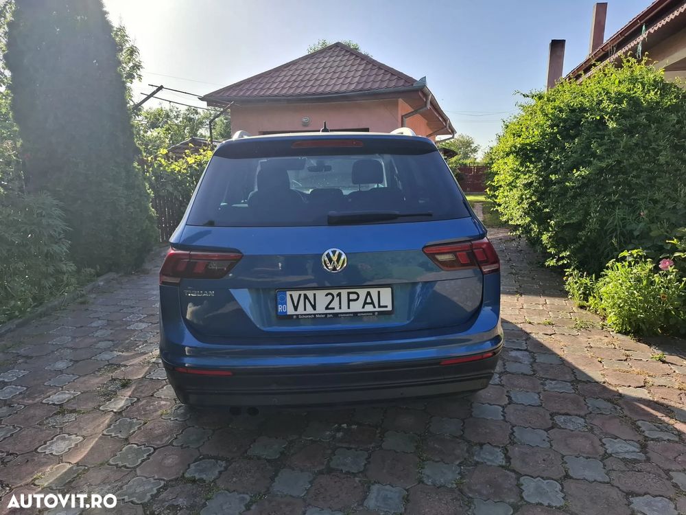 Volkswagen Tiguan - 5