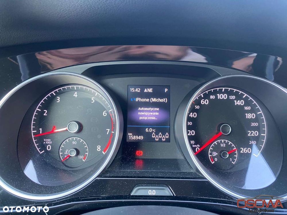 Volkswagen Touran - 20