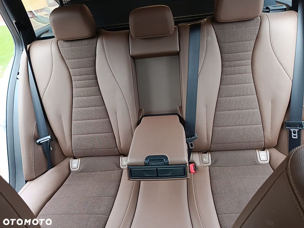 Mercedes-Benz Klasa E 220 d 9G-TRONIC - 29