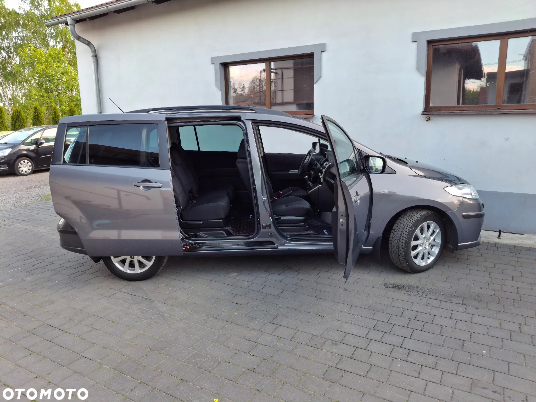 Mazda 5 2.0 CD DPF Exclusive - 17