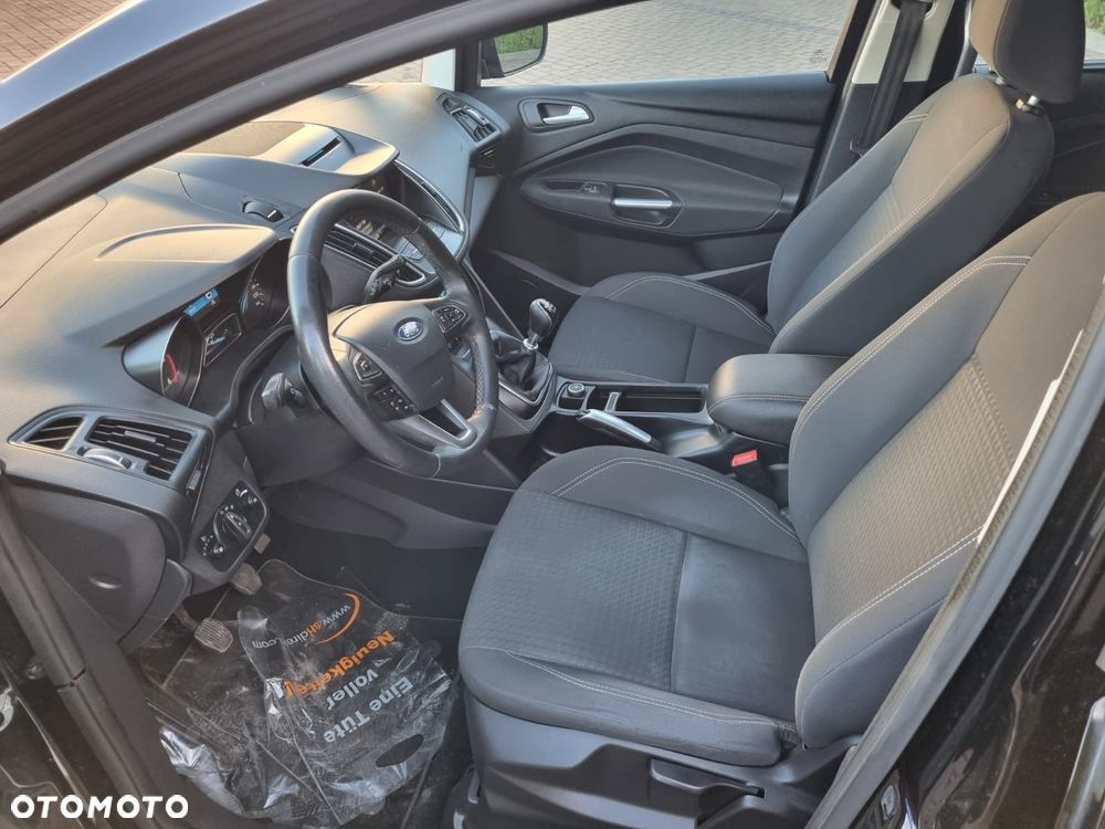 Ford Grand C-MAX - 19