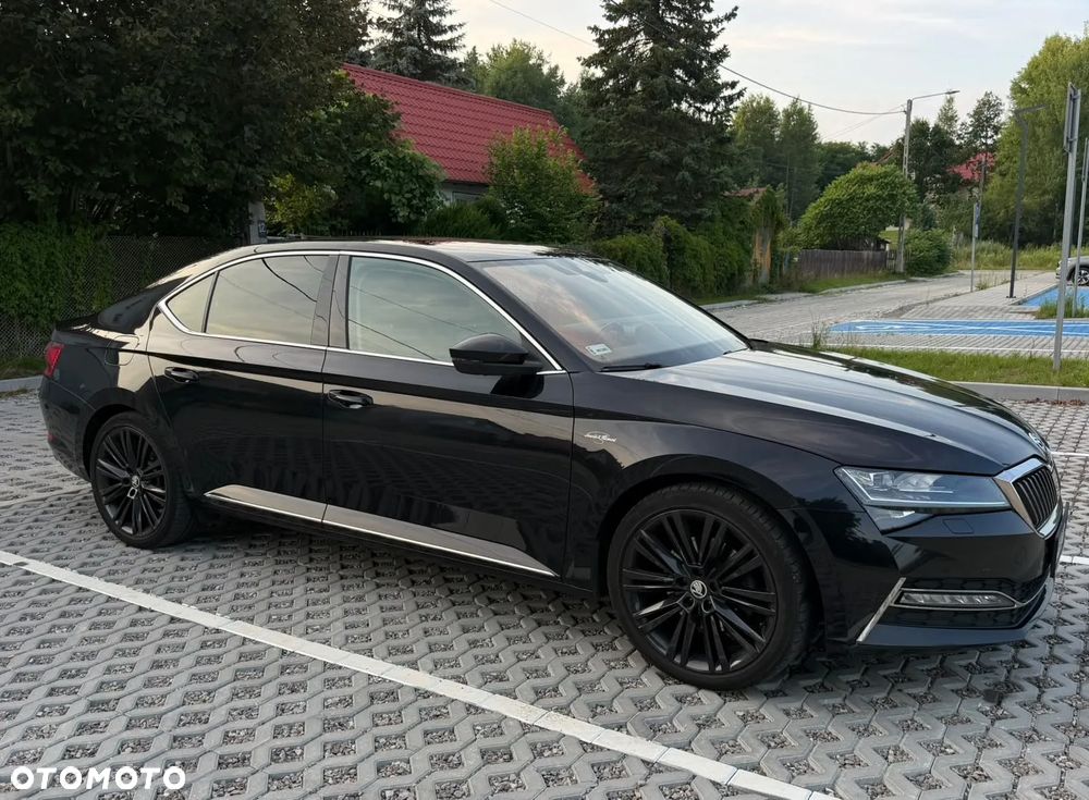 Skoda Superb 2.0 TDI SCR 4x4 L&K DSG - 1