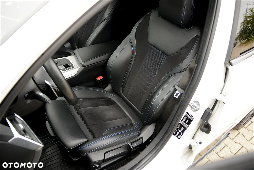 BMW Seria 3 320d xDrive M Sport sport - 18