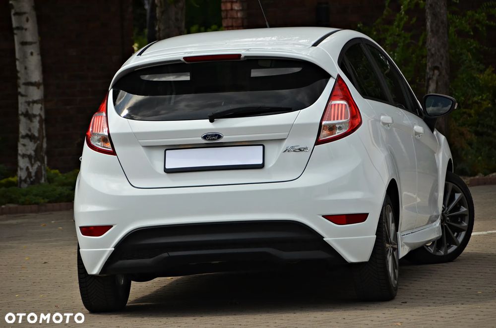 Ford Fiesta 1.5 TDCi ST&St Titanium - 21