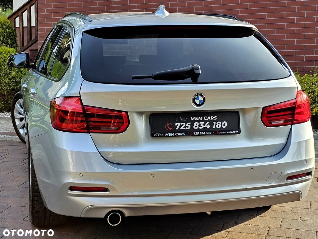 BMW Seria 3 318d Touring Sport Line - 16