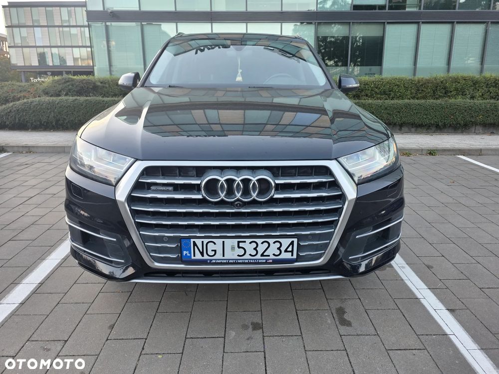 Audi Q7 - 2
