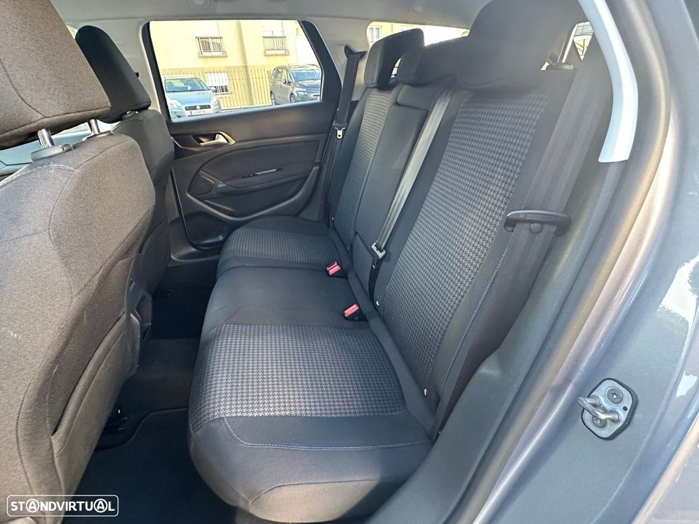 Peugeot 308 SW 1.5 BlueHDi Style - 11