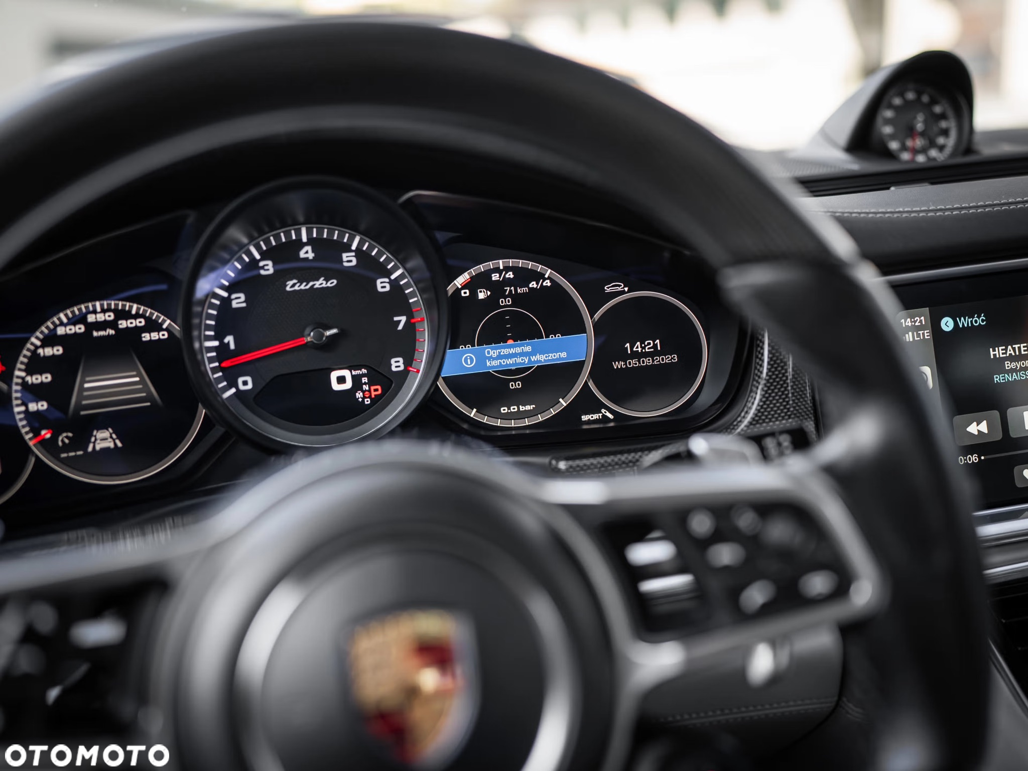 Porsche Panamera Turbo - 11