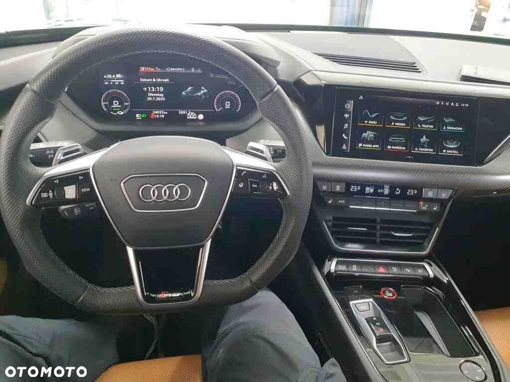 Audi RS e-tron GT - 7